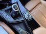 BMW 3-Serie 318i Luxury | Leder | 18” LMV | Navi | Cruise | 140 PK | Luxe & Sportief! ?✨