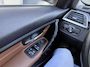 BMW 3-Serie 318i Luxury | Leder | 18” LMV | Navi | Cruise | 140 PK | Luxe & Sportief! ?✨