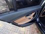 BMW 3-Serie 318i Luxury | Leder | 18” LMV | Navi | Cruise | 140 PK | Luxe & Sportief! ?✨