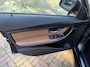 BMW 3-Serie 318i Luxury | Leder | 18” LMV | Navi | Cruise | 140 PK | Luxe & Sportief! ?✨