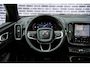 Volvo EX40 Volvo EX40 Single Motor Extended Range Ultra Black Edition Europa | Harman Kardon audio | 20" | Schuif-/kanteldak | Getint Glas | Elektrische stoelverstelling | Nubuck bekleding | Adaptive Cruise Control | Dodehoekdetectie |