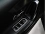 Mercedes-Benz A-klasse 180 Luxury Line [ADAPTIVE CRUISE, APPLE CARPLAY, ANDROID, STOELVERWARMING, DIGITAL DASH, LEDER, LED, BLUETOOTH, NAVIGATIE, CLIMATE CONTROL, NIEUWSTAAT]
