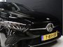 Mercedes-Benz A-klasse 180 Luxury Line [ADAPTIVE CRUISE, APPLE CARPLAY, ANDROID, STOELVERWARMING, DIGITAL DASH, LEDER, LED, BLUETOOTH, NAVIGATIE, CLIMATE CONTROL, NIEUWSTAAT]