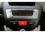 Peugeot 107 1.0 12V Active Premium Automaat / Airco / LED dagrijverlichting / Elektrische ramen / enz.