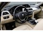BMW 3-Serie Touring 320i | 184 PK | LEDER | TREKHAAK | NAVI