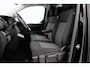 Toyota ProAce Worker 2.0 D-4D L1 Professional | Trekhaak | Dodehoek detectie | Stoel-/stuurverwarming | Dubbele schuifdeur | Navigatie | Apple Carplay / Android Auto | Keyless | Parkeersensoren voor/achter | Camera | LED koplampen | 17 inch | 3-zits | Betonplex | Triplex beplating