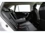 Toyota RAV4 2.5 Hybrid 2WD Business Intro | Trekhaak | Navigatie | Stoelverwarming | Leder | JBL | Keyless | Parkeersensoren voor/achter | Camera | Apple Carplay / Android Auto | Digitale binnenspiegel | Adaptive Cruise | Clima | 18 inch