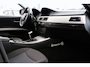 BMW 3-Serie 318i Business Line / Nieuwe Banden + Remmen / All-in prijs!