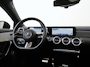 Mercedes-Benz CLA Shooting Brake Night 180 AMG Line | Panoramadak | Trekhaak | Sfeerverlichting | 19" | Zondag Open!