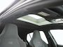 Volkswagen Golf 1.5 eTSI R-Line DSG | Schuifdak | Trekhaak | Zondag Open!
