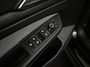 Volkswagen Golf 1.5 eTSI R-Line DSG | Schuifdak | Trekhaak | Zondag Open!