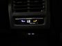 Volkswagen Golf 1.5 eTSI R-Line DSG | Schuifdak | Trekhaak | Zondag Open!