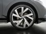 Volkswagen Golf 1.5 eTSI R-Line DSG | Schuifdak | Trekhaak | Zondag Open!