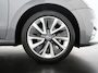 Skoda Fabia 1.0 TSI Style DSG | Panoramadak | Trekhaak | Stoelverwarming | Zondag Open!