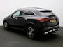 Mercedes-Benz GLA 180 Business Solution Luxury | Trekhaak | Panoramadak | Distronic | Memory | Sfeerverlichting | Stoelverwarming | Inclusief 24 maanden Mercedes-Benz Certified garantie voor Europa.