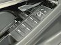 Land Rover Range Rover Evoque 2.0 P200 AWD R-Dynamic SE AFNEEMBARE TREKHAAK | ACHTERUITRIJCAMERA | STOELVERWARMING/VERKOELING | ELEKTR. STOELVERSTELLING |