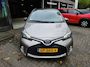 Toyota Yaris 1.5 Hybrid Dynamic | PANO DAK | CAMERA | DEALER ONDERHOUDEN | AIRCO | CRUISE |