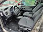 Toyota Yaris 1.5 Hybrid Dynamic | PANO DAK | CAMERA | DEALER ONDERHOUDEN | AIRCO | CRUISE |