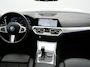 BMW 3-Serie Touring 330e PHEV 293pk Dealer O.H. | Panodak | Adaptive Cruise | Head Up | 360 Camera | Laser LED | Lederen Sportstoelen Memory & Verwarmd | Sfeerverlichting | BLIS | Keyless | Apple Carplay | Navigatie | DAB | Plug In Hybrid