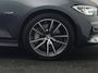 BMW 3-Serie Touring 330e PHEV 293pk Dealer O.H. | Panodak | Adaptive Cruise | Head Up | 360 Camera | Laser LED | Lederen Sportstoelen Memory & Verwarmd | Sfeerverlichting | BLIS | Keyless | Apple Carplay | Navigatie | DAB | Plug In Hybrid