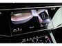 Audi Q8 60 TFSI e 490pk quattro Pro Line S Competition Trekhaak 360Camera B&O HUD Memory Sluithulp Panoramadak Luchtvering Navigatie