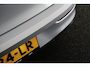 Volkswagen Golf 1.5 eTSI 150pk DSG Life Panoramadak Navigatie Stoelverwarming Adaptive Cruise