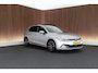Volkswagen Golf 1.5 eTSI 150pk DSG Life Panoramadak Navigatie Stoelverwarming Adaptive Cruise