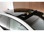 Volkswagen Golf 1.5 eTSI 150pk DSG Life Panoramadak Navigatie Stoelverwarming Adaptive Cruise