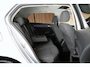 Volkswagen Golf 1.5 eTSI 150pk DSG Life Panoramadak Navigatie Stoelverwarming Adaptive Cruise