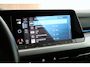 Volkswagen Golf 1.5 eTSI 150pk DSG Life Panoramadak Navigatie Stoelverwarming Adaptive Cruise