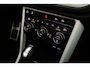 Volkswagen T-Roc Cabrio 1.5 TSI 150pk DSG R-Line Trekhaak LED Beats Virtual cockpit Camera Adaptive cruise