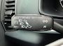 Skoda Karoq 1.5 TSI ACT Business Edition, trekhaak, stoelverwarming, navigatie, climaat controle