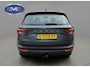Skoda Karoq 1.5 TSI ACT Business Edition, trekhaak, stoelverwarming, navigatie, climaat controle