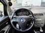 Fiat Punto Grande 1.4i Active 78 PK. Leuke inruilauto !!! Distributieriem en waterpomp vervangen in 2022 !!