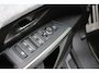 Peugeot e-5008 GT Long Range 97 kWh 7p | SOH 97% | Panorama/schuifdak | Luxe stoelen | Warmtepomp | All season | Massage |