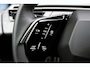 Peugeot e-5008 GT Long Range 97 kWh 7p | SOH 97% | Panorama/schuifdak | Luxe stoelen | Warmtepomp | All season | Massage |