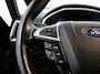 Ford S-Max 1.5 ST-Line 7p. Apple Carplay/Android Auto, Cruise control, Verwarmde voorruit, Parkeersensor voor en achter, Een sportieve en ruime gezinsauto die comfort, dynamiek en praktisch gebruiksgemak moeiteloos combineert. De 1.5 EcoBoost-benzinemotor biedt vlotte prestaties, terwijl de zeven zitplaatsen vo