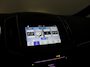Ford S-Max 1.5 ST-Line 7p. Apple Carplay/Android Auto, Cruise control, Verwarmde voorruit, Parkeersensor voor en achter, Een sportieve en ruime gezinsauto die comfort, dynamiek en praktisch gebruiksgemak moeiteloos combineert. De 1.5 EcoBoost-benzinemotor biedt vlotte prestaties, terwijl de zeven zitplaatsen vo