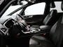 Ford S-Max 1.5 ST-Line 7p. Apple Carplay/Android Auto, Cruise control, Verwarmde voorruit, Parkeersensor voor en achter, Een sportieve en ruime gezinsauto die comfort, dynamiek en praktisch gebruiksgemak moeiteloos combineert. De 1.5 EcoBoost-benzinemotor biedt vlotte prestaties, terwijl de zeven zitplaatsen vo