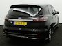 Ford S-Max 1.5 ST-Line 7p. Apple Carplay/Android Auto, Cruise control, Verwarmde voorruit, Parkeersensor voor en achter, Een sportieve en ruime gezinsauto die comfort, dynamiek en praktisch gebruiksgemak moeiteloos combineert. De 1.5 EcoBoost-benzinemotor biedt vlotte prestaties, terwijl de zeven zitplaatsen vo