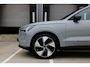 Volvo EX90 Twin Motor Performance Ultra 111 kWh | Demo Deal | Actieve Luchtvering Met FOUR-C | Panoramadak | Premium audio by Bowers & Wilkins | Verwarmbare voorstoelen, achterbank, stuurwiel | Rondom zichtcamera | Head-up Display | LiDAR | Gelamineerde Zijruiten | 22 inch Lichtmetalen Velgen