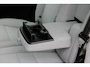 Volvo EX90 Twin Motor Performance Ultra 111 kWh | Demo Deal | Actieve Luchtvering Met FOUR-C | Panoramadak | Premium audio by Bowers & Wilkins | Verwarmbare voorstoelen, achterbank, stuurwiel | Rondom zichtcamera | Head-up Display | LiDAR | Gelamineerde Zijruiten | 22 inch Lichtmetalen Velgen