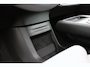 Volvo EX90 Twin Motor Performance Ultra 111 kWh | Demo Deal | Actieve Luchtvering Met FOUR-C | Panoramadak | Premium audio by Bowers & Wilkins | Verwarmbare voorstoelen, achterbank, stuurwiel | Rondom zichtcamera | Head-up Display | LiDAR | Gelamineerde Zijruiten | 22 inch Lichtmetalen Velgen