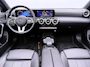 Mercedes-Benz A-klasse 180 Business Solution Luxury Premium Plus | MBUX Augmented Reality navigatie | Memory stoelen | Sfeerverlichting | Panorama Schuif-Kanteldak | Multibeam led. Inclusief 24 maanden Mercedes-Benz Certified garantie voor Europa.
