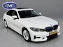 BMW 3-Serie 330e Automaat High Executive, schuifdak, lederen sportinterieur, headup display, stoelverwarming