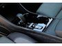 Volvo XC40 B4 Plus Dark | Trekhaak | Verwarmbare voorstoelen en stuurwiel | Premium audio by Harman Kardon | Adaptieve cruise control |