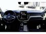 Volvo XC60 T6 Plug-in hybrid AWD Plus Dark | Panoramadak | Trekhaak | 360 graden camera | Verwarmbare voorstoelen en achterbank | Premium audio by Harman Kardon | Head-up display |