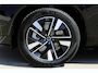 Volvo XC60 T6 Plug-in hybrid AWD Plus Dark | Panoramadak | Trekhaak | 360 graden camera | Verwarmbare voorstoelen en achterbank | Premium audio by Harman Kardon | Head-up display |