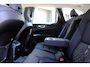 Volvo XC60 T6 Plug-in hybrid AWD Plus Dark | Panoramadak | Trekhaak | 360 graden camera | Verwarmbare voorstoelen en achterbank | Premium audio by Harman Kardon | Head-up display |