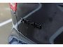Volvo XC40 B4 Plus Black Edition | Verwarmbare voorstoelen | Verwarmbaar stuurwiel | Premium audio by Harman Kardon | Panoramadak | Rondom zichtcamera | Verwarmbare voorruit | 20 inch Lichtmetalen velgen | Alarmklasse 3